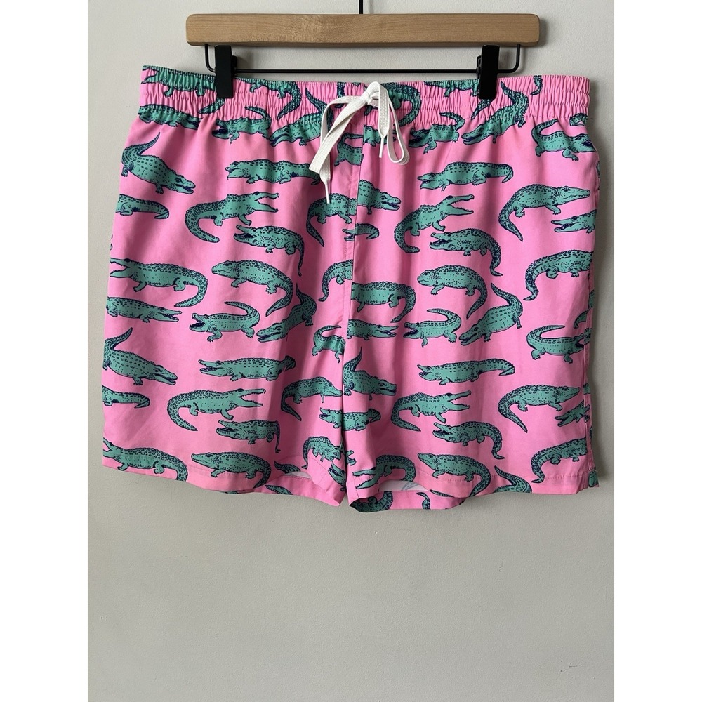 Chubbies Swim Trunks Size XXL Pink Alligator Crocodiles Print Mesh Lined 5.5"